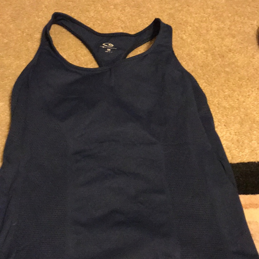 Fila tank